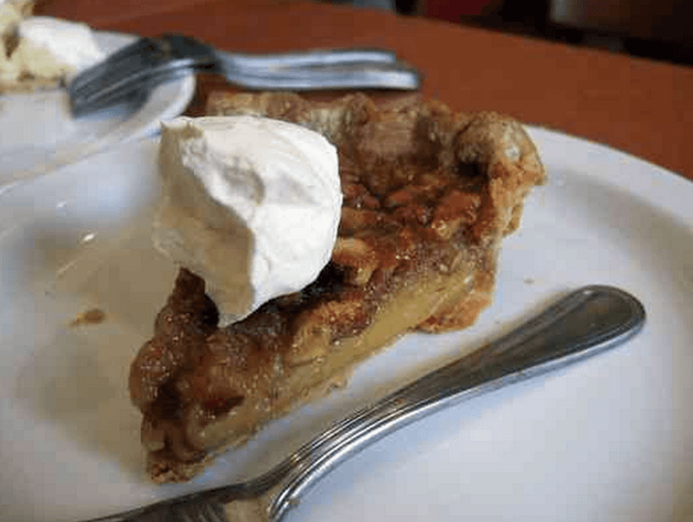 Where To Score A Show-Stopping Thanksgiving Pie