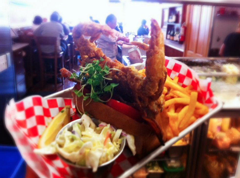 Where to Cash in on Soft-Shell Crab Season