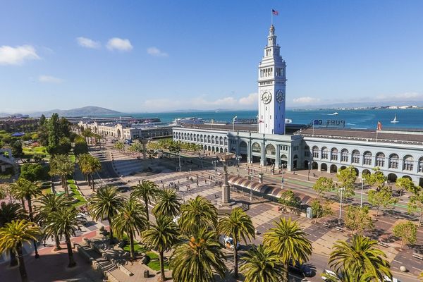 Ferry-Building-San-Francisco-landmark-embarcadero