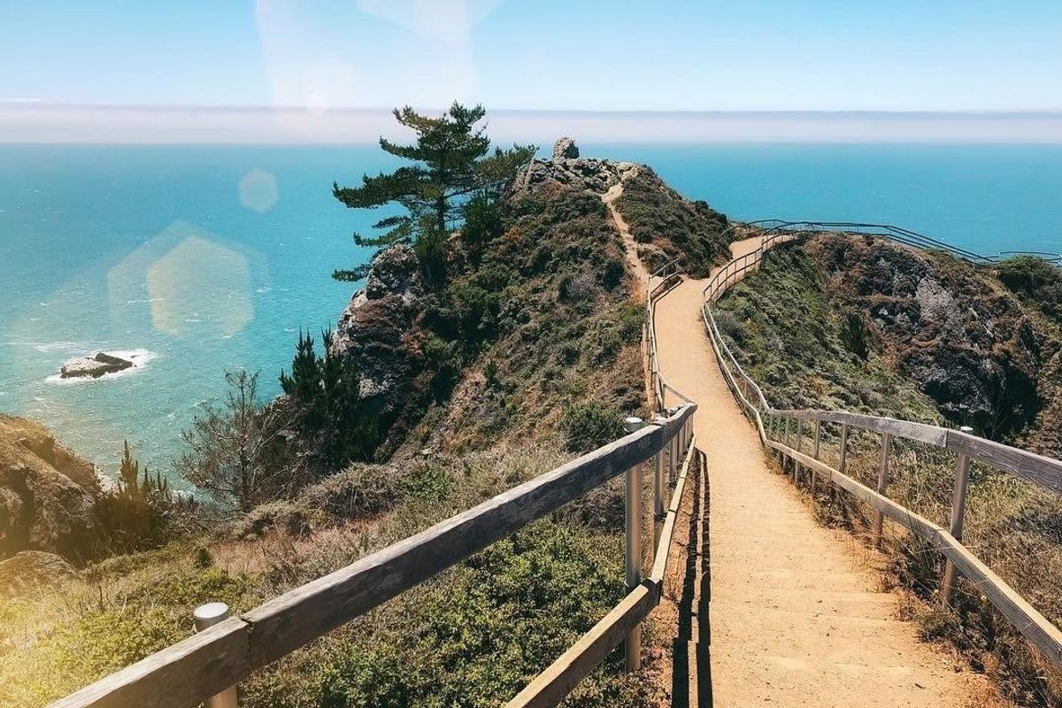 hiking trail Marin beach