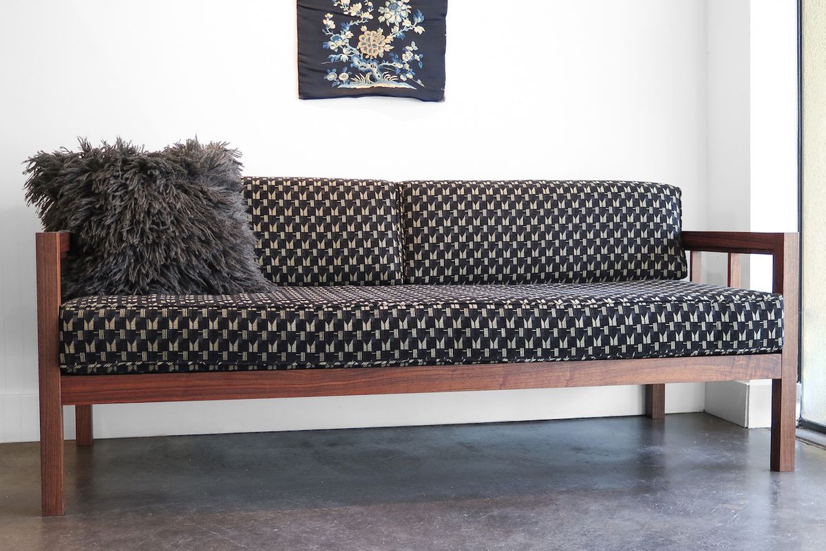 Erica Tanov dabbles in furniture, Warby Parker's got free eclipse-viewing glasses + more chic news