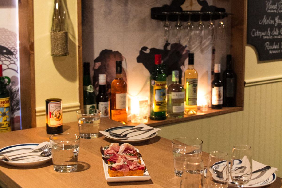 First Taste: ABV's Este Oeste pairs Basque-style tapas with sherry and gin