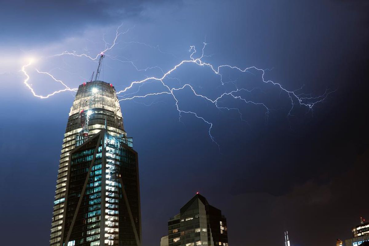 14 Shocking Instagrams of San Francisco's Electrifying Lightning Show