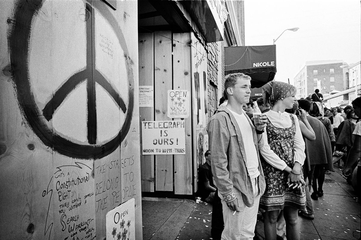 Peace: Never-Before-Seen Jim Marshall Photographs Captured the Mood of the '60s (and of Today)