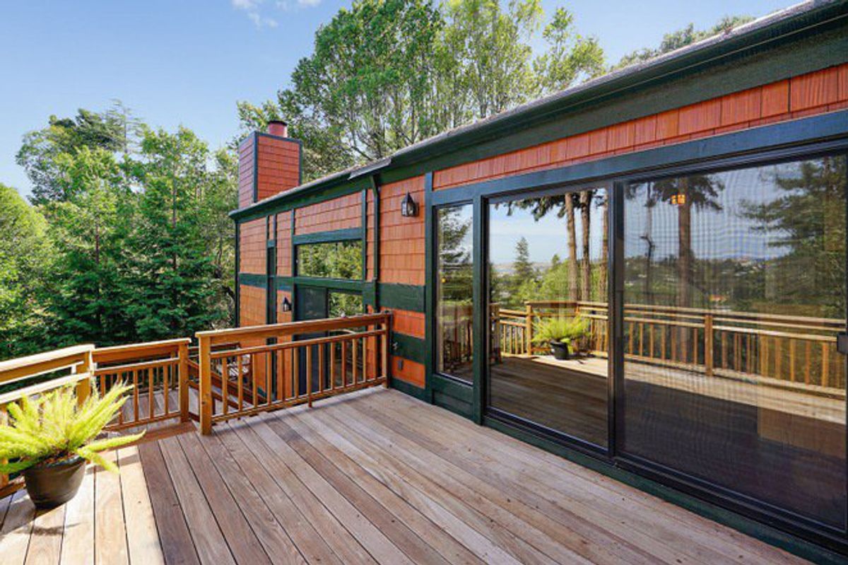 $1.3 Million Hilltop Corte Madera Home Is Dripping With Potential