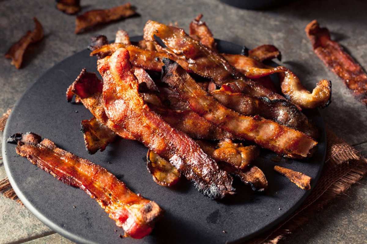 "Millionaire" Bacon Storms SF, Ikea Pet Furniture Is a Thing + More Topics to Discuss Over Brunch