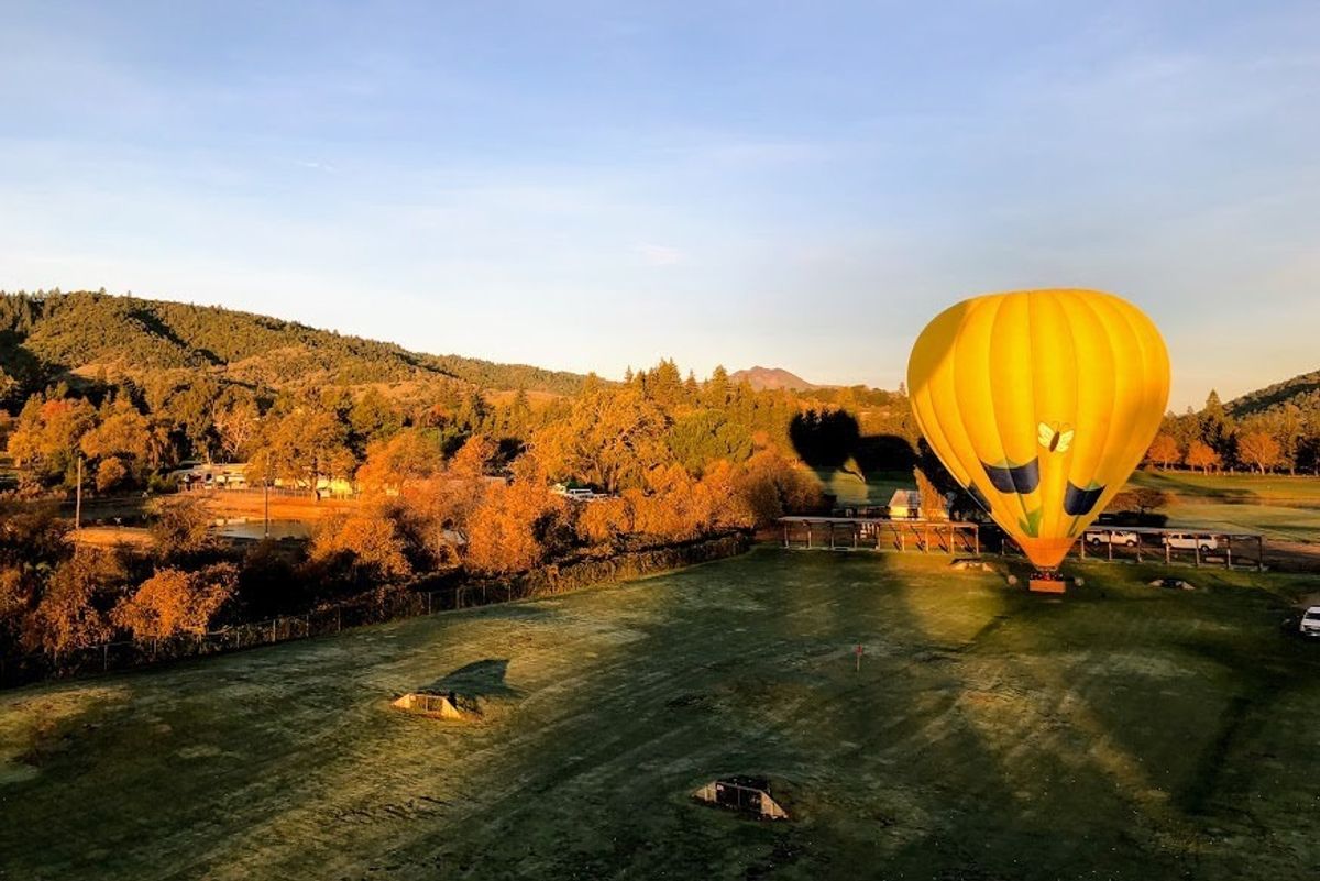 A Sunrise Hot Air Balloon Ride Shows Wine Country as Beautiful as Ever