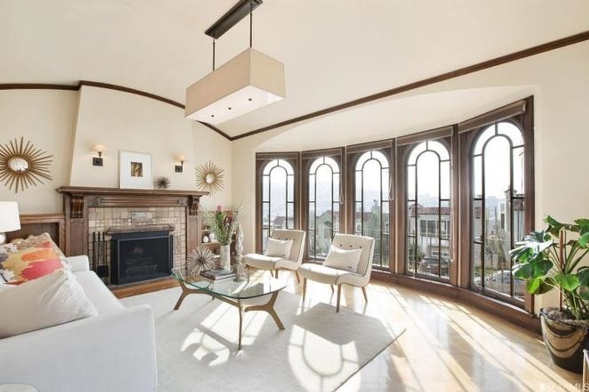 1927 Bernal Heights home asks $1.3 million, has period details galore