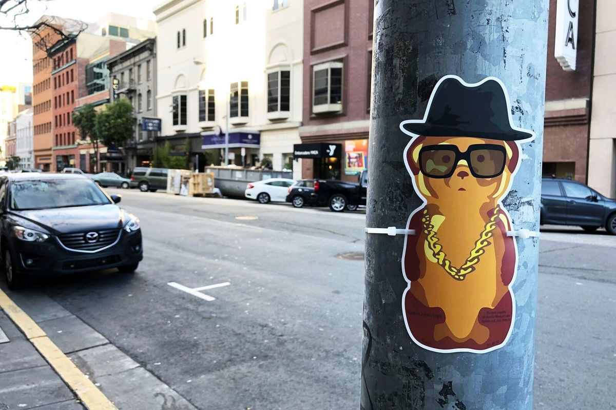 Street artist fnnch bombs downtown San Francisco with 450 cute-AF honey bears