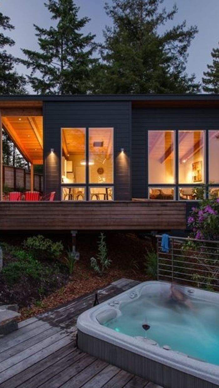 House Tour: Noe Valley dwellers build a stunning weekender in Cazadero