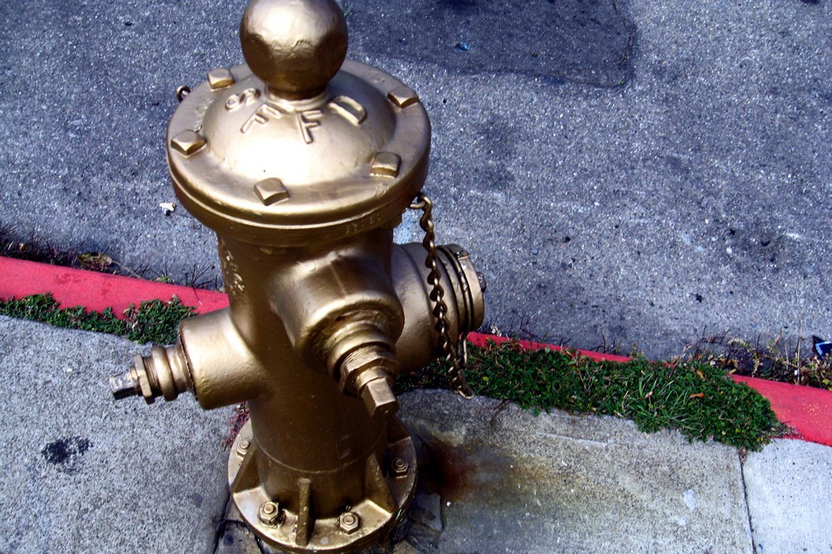The Golden Fire Hydrant That Saved the Mission in the Aftermath of the 1906 'Quake