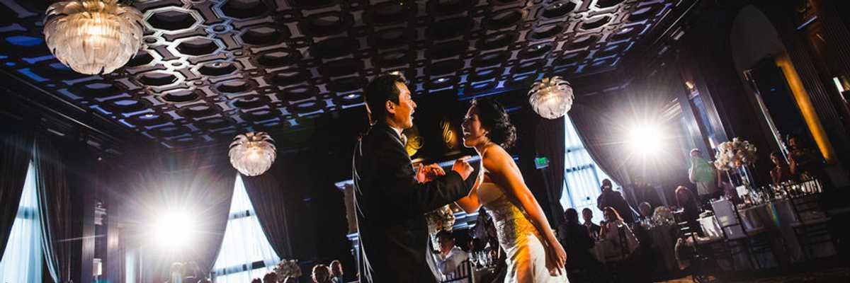 Wedding Inspiration: Romantic Glamour at SF's Julia Morgan–Designed Merchant Exchange