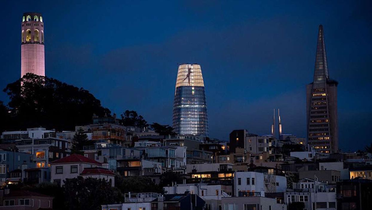 Jim Campbell's 11,000 LED light installation dazzles atop Salesforce Tower