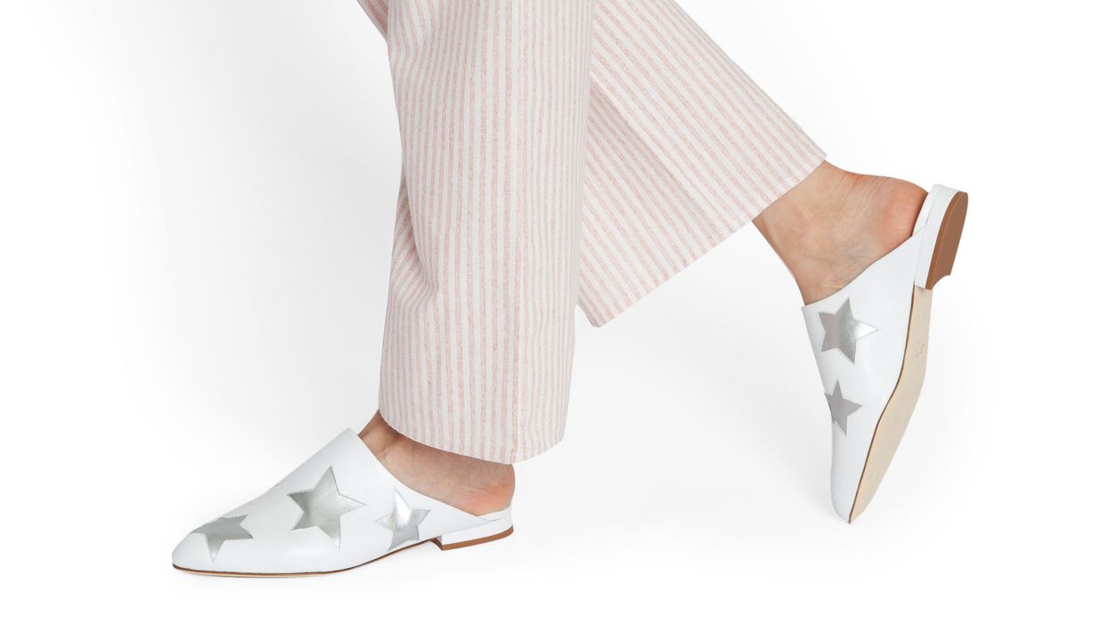 ModCloth opens on Fillmore Street, summer's must-have star-spangled mules + more style news