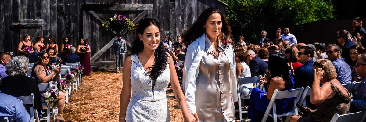 Wedding Inspiration: A Country Ceremony With a Keg-Stand Bash