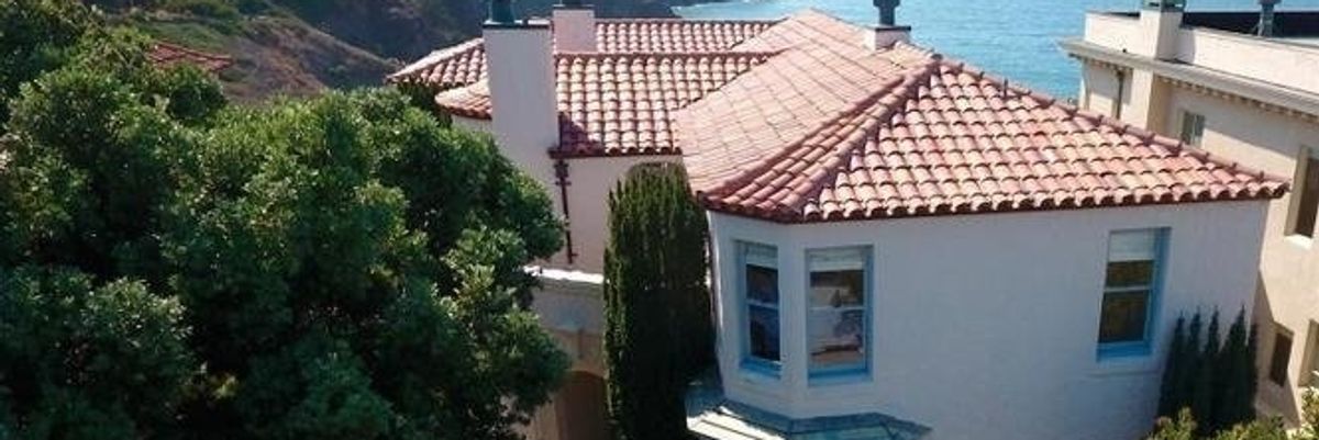 Snag Metallica guitarist’s Sea Cliff abode for a song (i.e. $13 million)