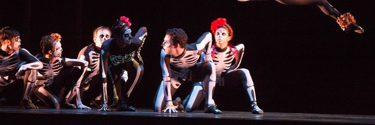 24 Fun Things: Día de Los Muertos, Feast Mendocino, the Big Book Sale + more Bay Area events