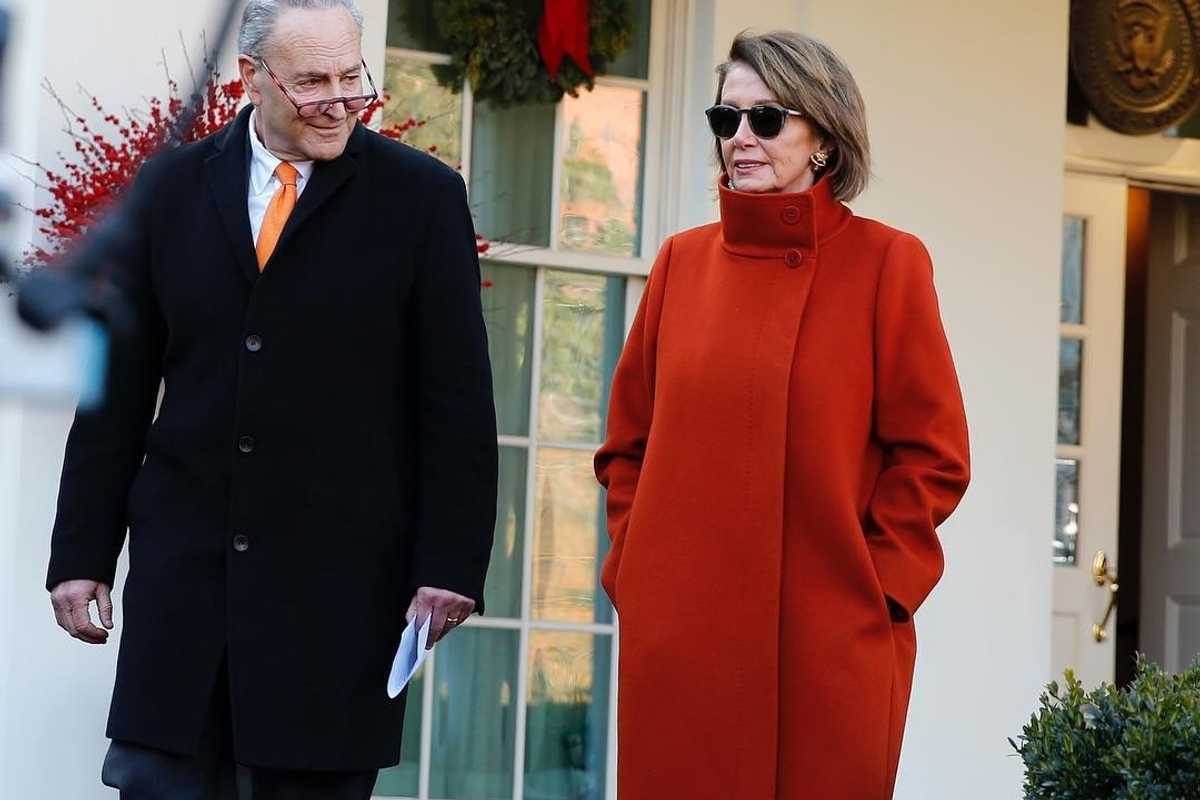 Marshawn Lynch says 'no mother%