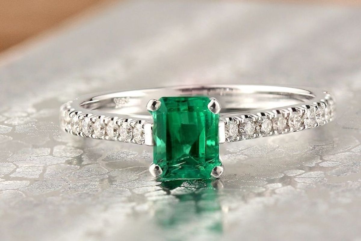 Unique Alternatives to Diamond Engagement Rings