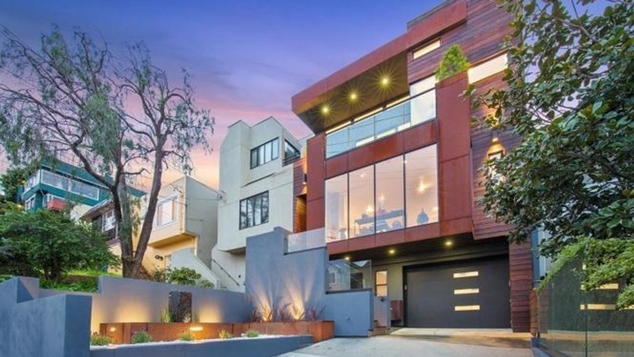 Super-modern Potrero Hill home with green wall and roof deck asks $3.5 million