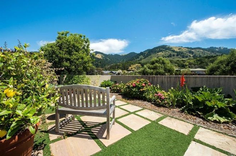 Waterfront Stinson Beach escape at the foot of Mt. Tam asks 5 million