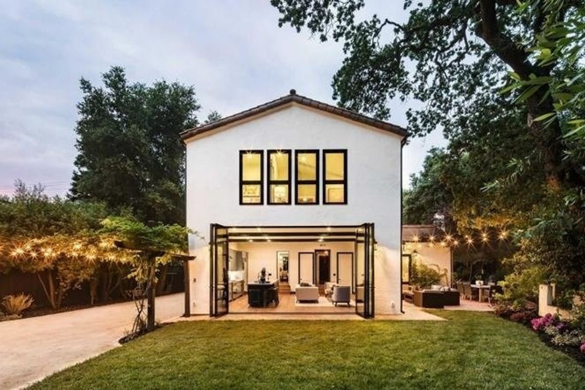 Modernized 1930s Redwood City home with original touches asks $2.9 million