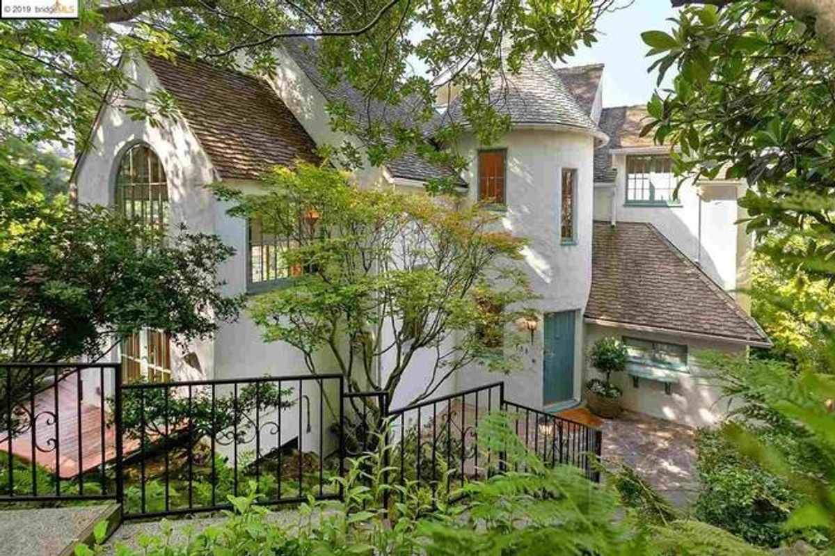 This quaint AF 1925 Tudor in the Berkeley Hills could be yours for $1.7 million