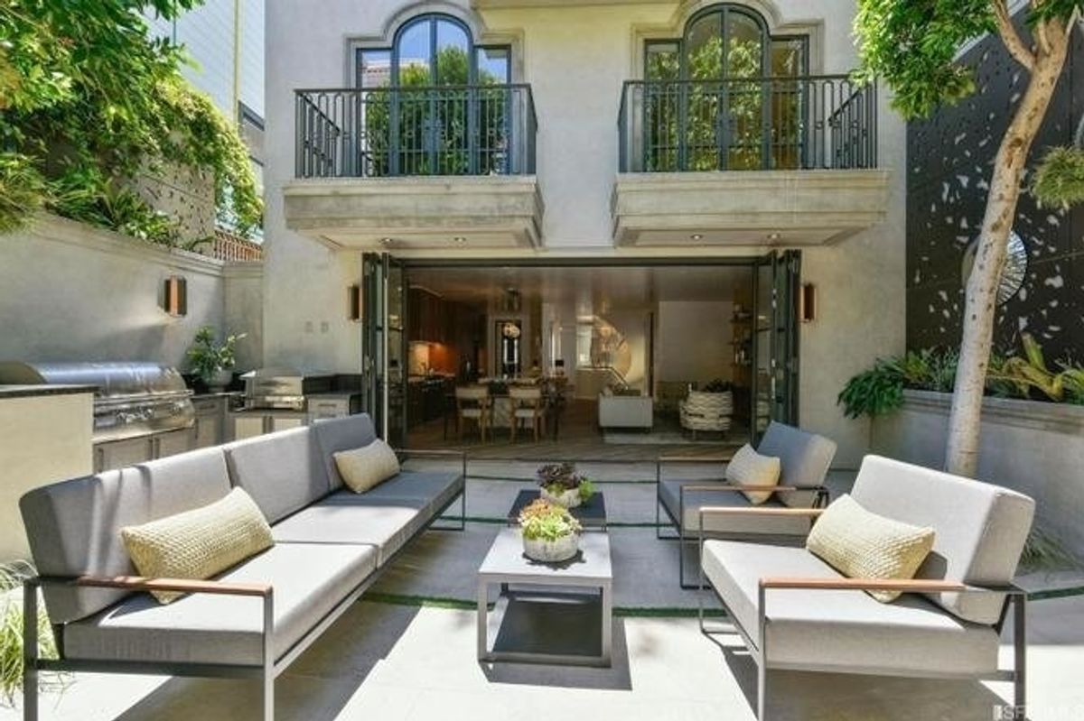 Asking $21 million, this incredible Russian Hill manse is an aesthete's dream