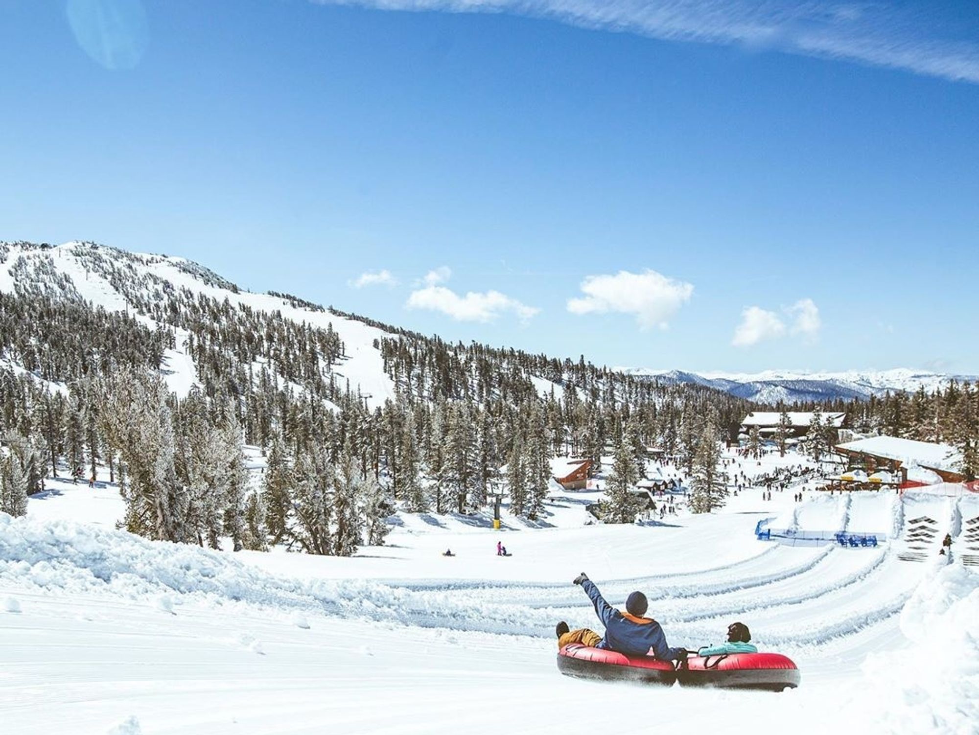 5 Best Places to Go Tubing or Sledding in Tahoe