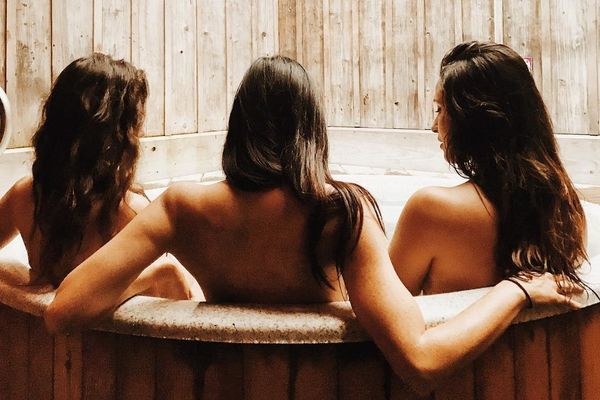 8 Best Spas for Friends and Groups in the Bay Area