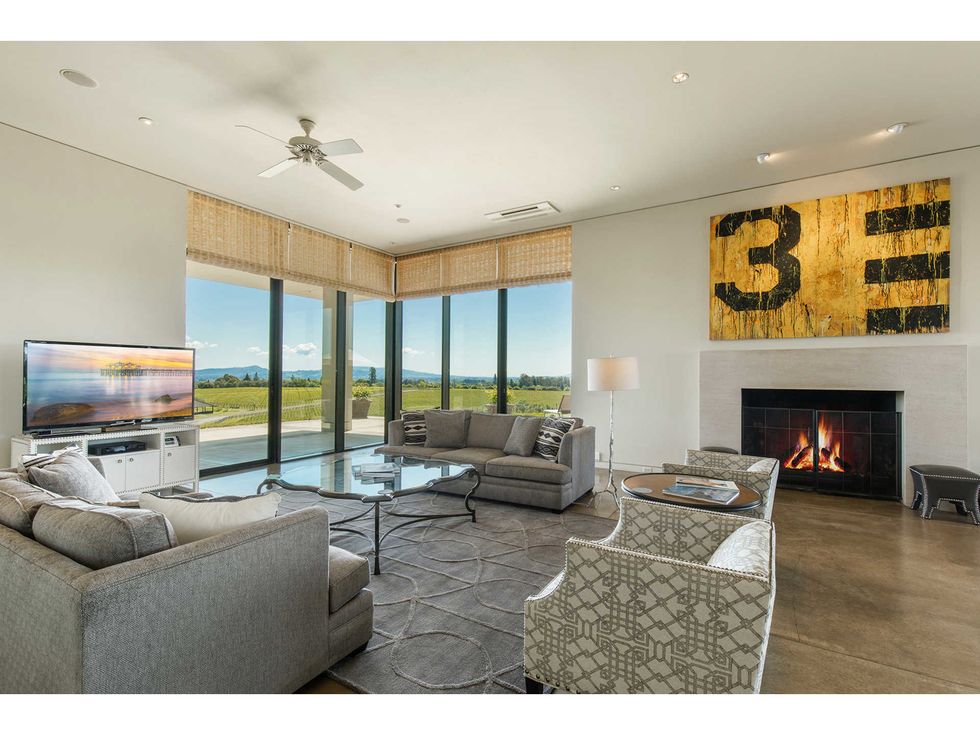 "Winner's Circle" estate in Sebastopol comes with 24 acres of organic