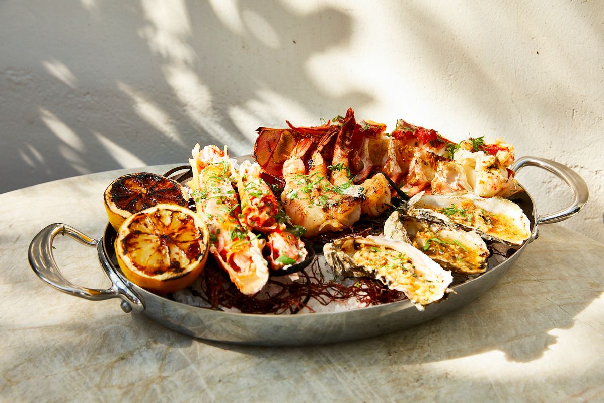 First Taste: Chef Michael Mina's Wit & Wisdom serves heaps of both in Sonoma