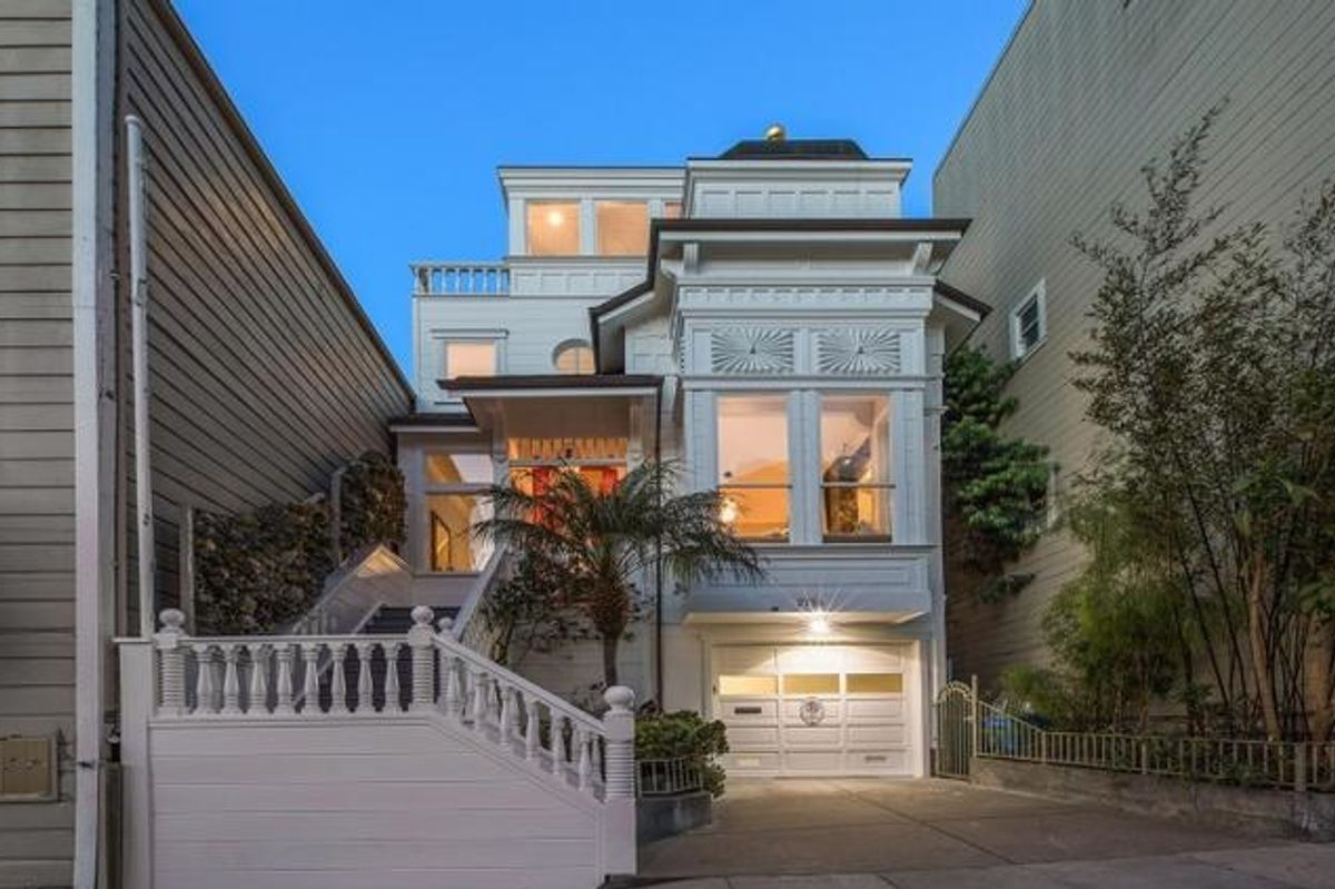 Theatrical Pac Heights Victorian once owned by Tony Duquette asks $6.2 million