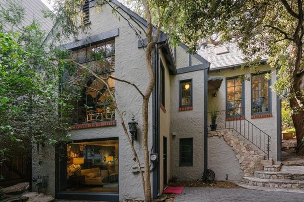 Retro vibes and wooded grounds make this Glen Park house a catch at $1.5 million