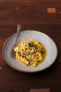 DIY Brunch: Recipes for Heavenly Eggs, Sourdough Waffles ...