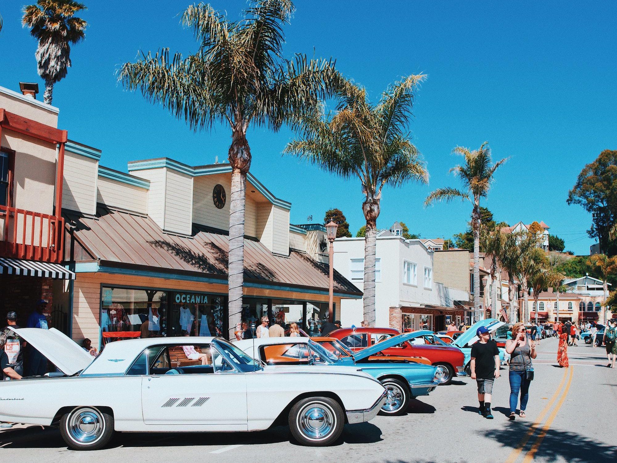 Modern Guide to Santa Cruz: Beach Eats, Surf Style + Breweries on Tap