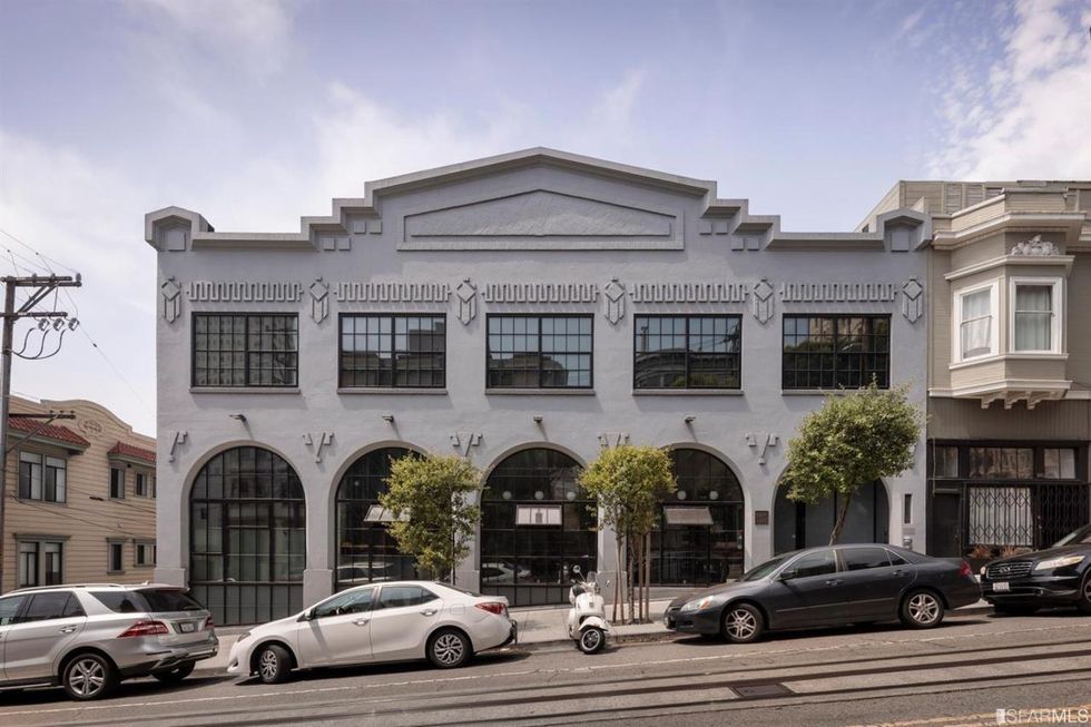 At the historic Garage on Hyde, a stunning modernist loft asks 3.8