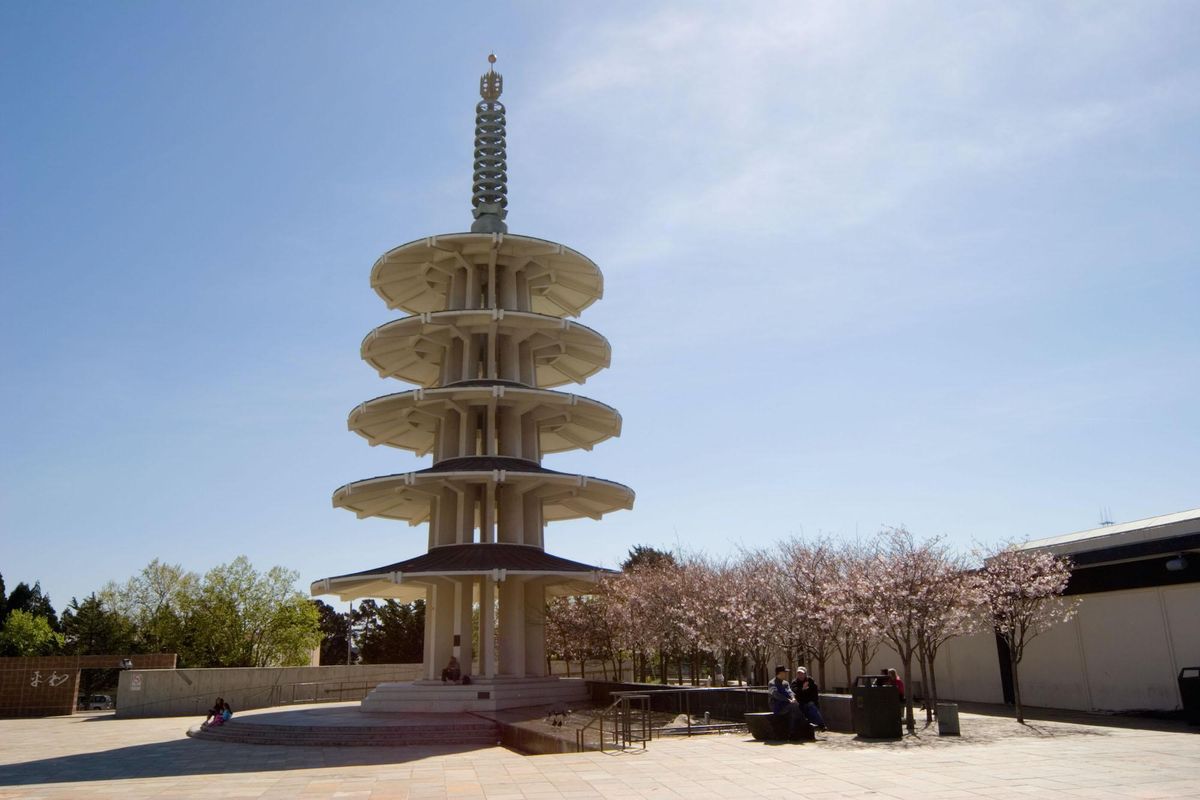 Modern Guide to Japantown: Kitschy Shops, Stylish Hotels, Photogenic Sweets + All the Noodles