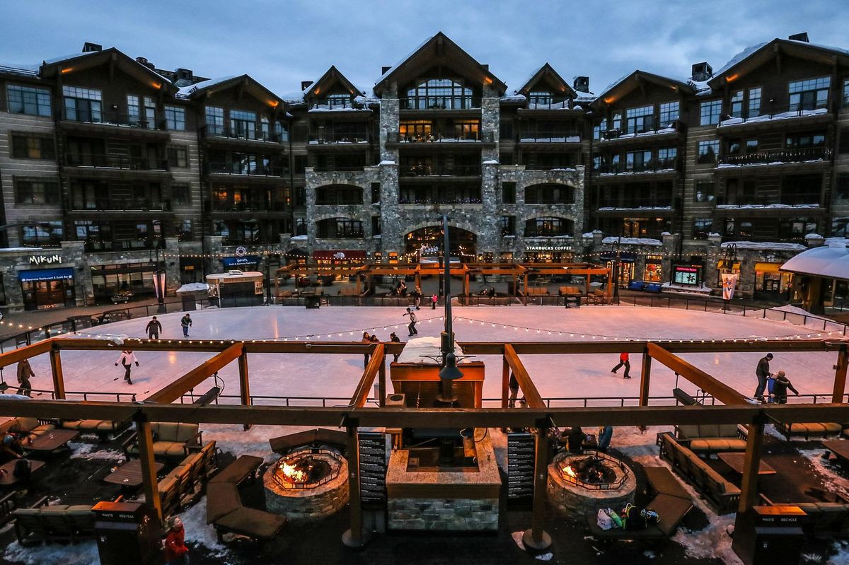 Where to Go Ice Skating in Lake Tahoe