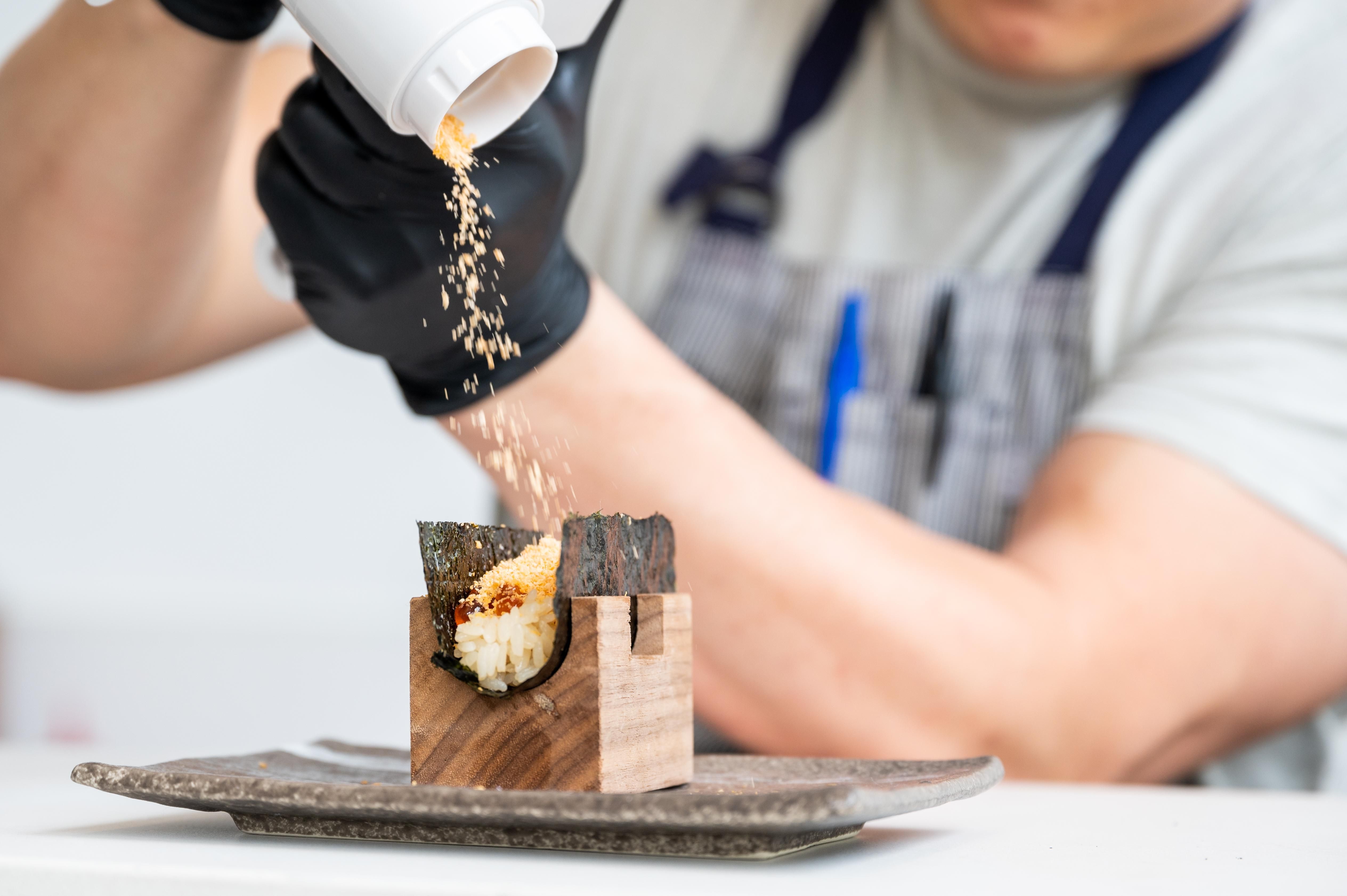 First Taste: The Mission's Handroll Project brings affordable fine sushi to our fingertips