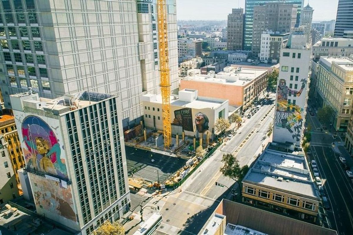 Modern Guide to Uptown Oakland: The Best Restaurants, Bars, Live Shows, Shops + More