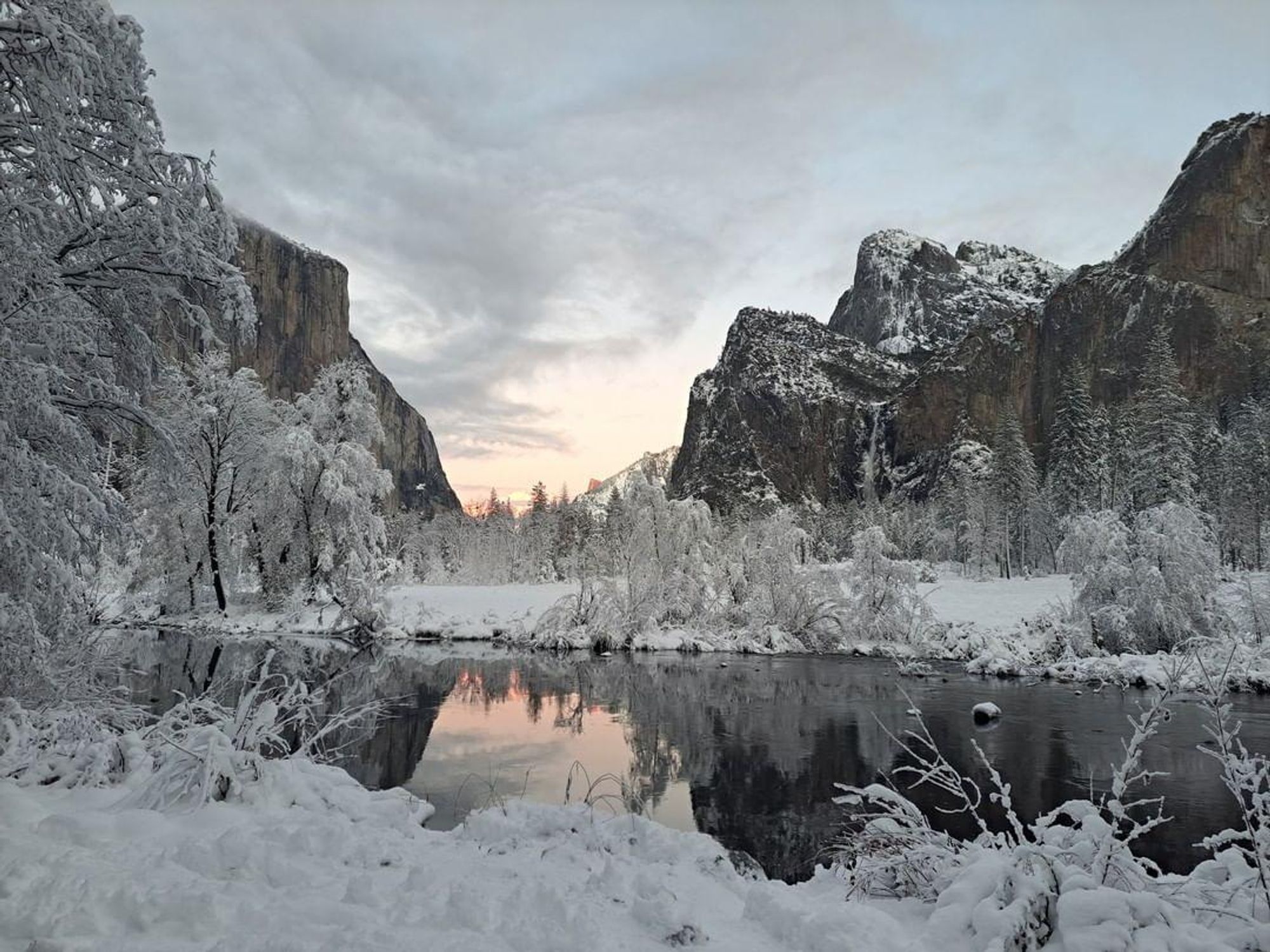 Snowcation: Plan a Trip to Yosemite National Park in Winter