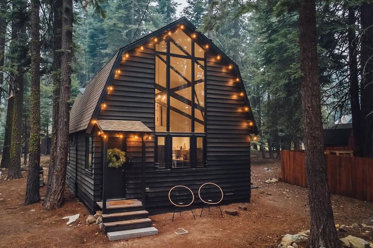 5 Magical California Cabin Rentals—From Big Sur to Lake Tahoe