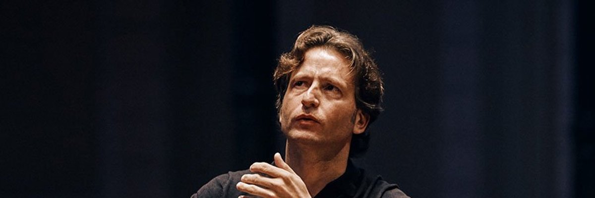 Gimeno Conducts Shostakovich & Prokofiev, April 25-27