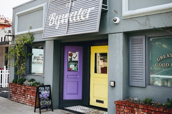 Escape to Los Gatos: Destination Restaurants, Craft Beer + Sunny Days at the Park