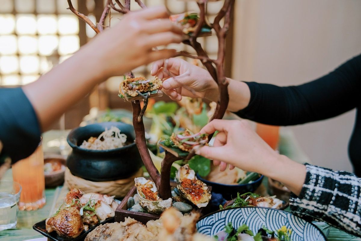 The Filipino kamayan feast is San Francisco's most fun way to celebrate.