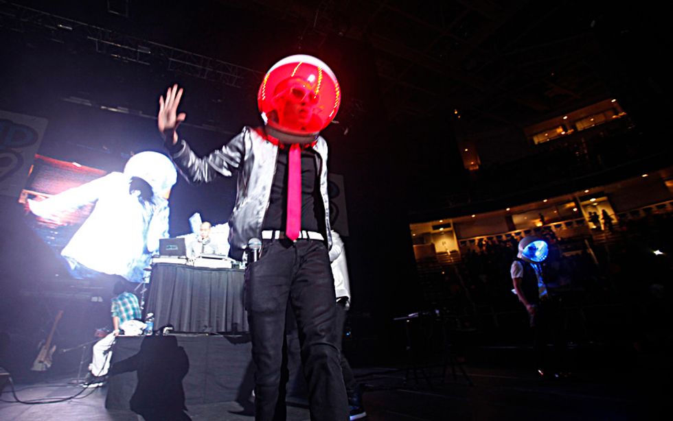 Photos: Wild94.9 presents Wild Jam with Drake, Chris Brown, Bruno Mars and Far East Movemnt @ HP Pavillion