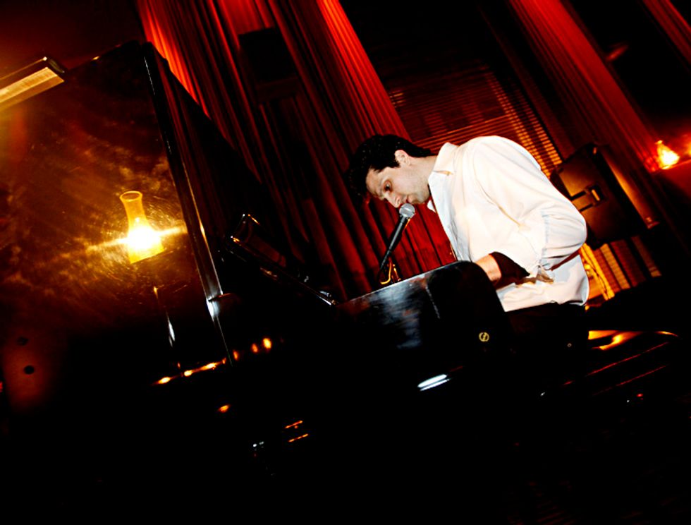 Photos: Francis and the Lights @ Velvet Room, The Clift