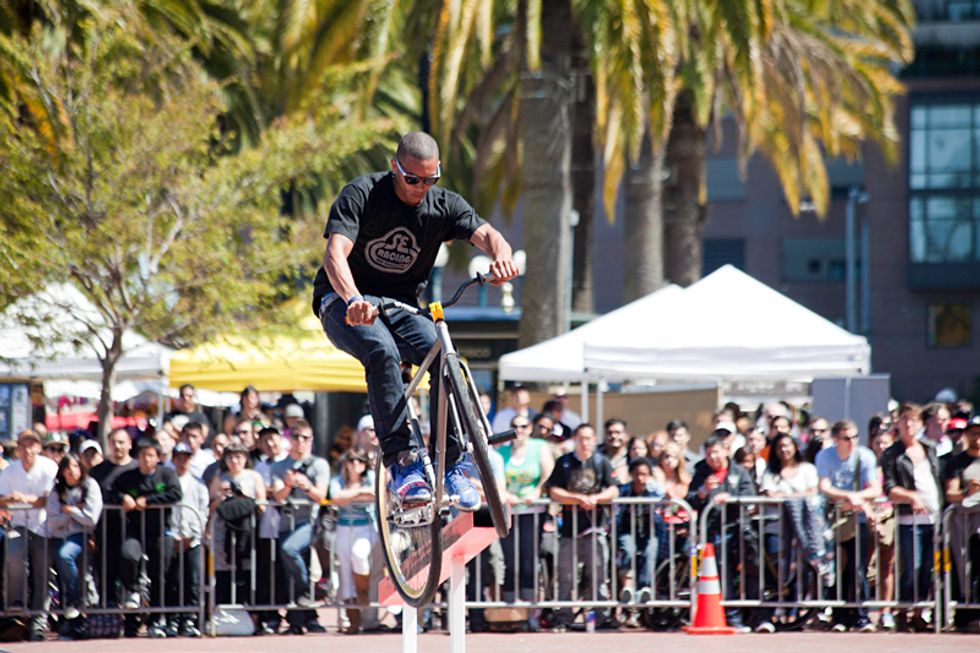 Photos: Red Bull Ride and Style-Fixed Geared Bike Racing and Freestyle Competition