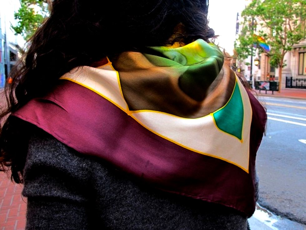 SF Street Style: Casual Chic, Printed Scarf + Button Leggings in the Financial District